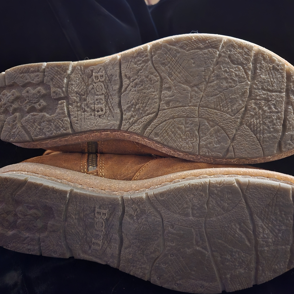 Born Tarklin Ginger/Congnac Suede Ankle Booties With Fringe - Picture 6 of 10